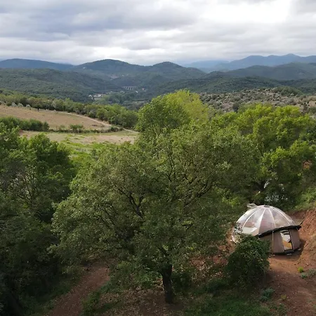 Les Cabanes-tipi Jerolamo En Pleine Nature