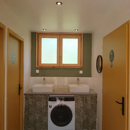Les Cabanes-tipi Jerolamo En Pleine Nature Luxe tent La Tour-sur-Orb